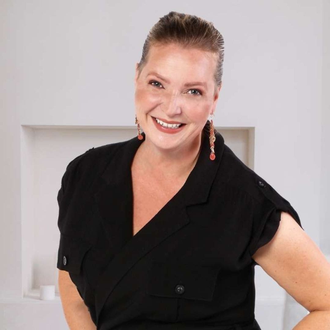 Petra Sousa - The High-Ticket Woman.